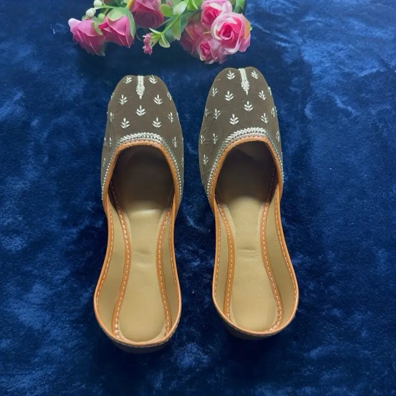 Handmade Brown Velvet Khussa Jutti - Elegant Embroidered Traditional Pakistani/Indian Ethnic Flats for Women - Formal Wedding & Party Wear