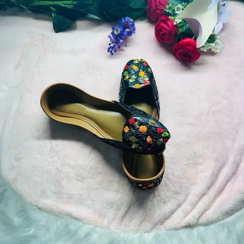 Floral Embroidered Jutti Elegant Handcrafted Ethnic Flats | Perfect for Weddings & Festive Wear