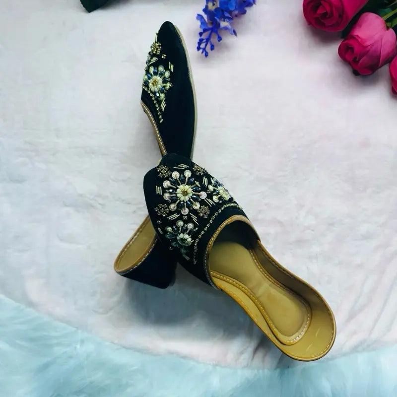Vintage Glam Black Velvet Juttis | Premium Hand-Embroidered Ethnic Flats | Perfect for Weddings & Mehendi | Boho-Chic Traditional Footwear