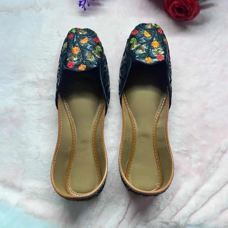 Floral Embroidered Jutti Elegant Handcrafted Ethnic Flats | Perfect for Weddings & Festive Wear