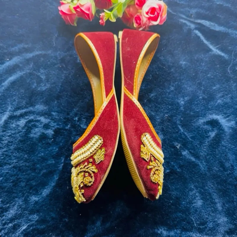 Handcrafted Maroon Velvet Punjabi Jutti – Embroidered Bridal Mojari with Pearls & Zari Work – Ethnic Traditional Indian Wedding Footwear for Women